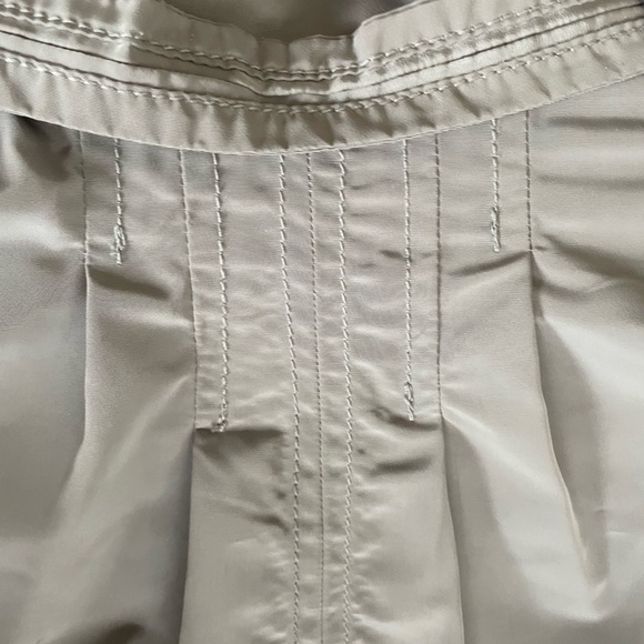 Zara - taupe unique detailing - Picture 8 of 9